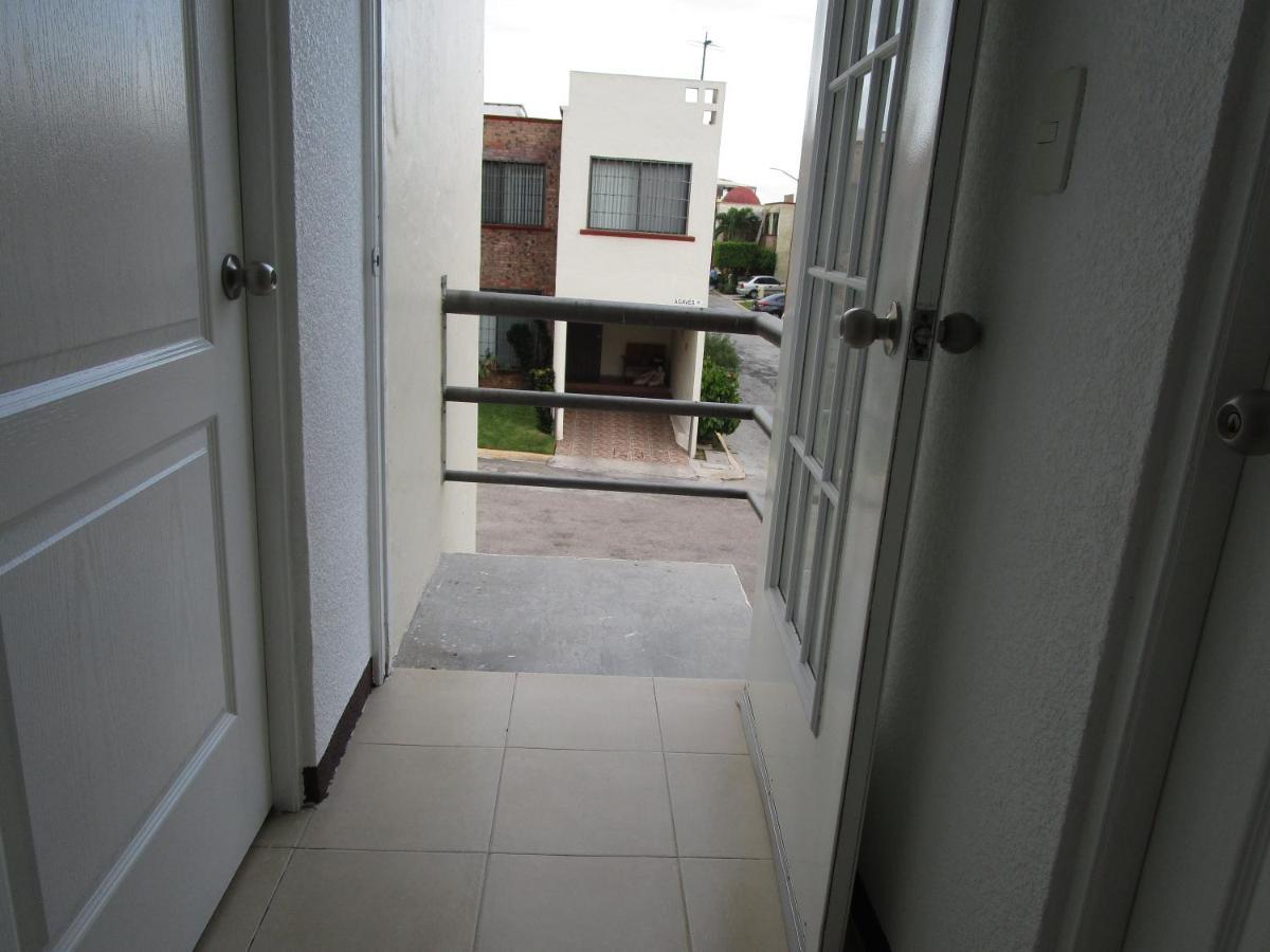 Preciosa Casa Palmera En Cuernavaca Con Alberca, Wifi, Tv Y Cocina Para Fin De Semana, Descanso, Vacaciones O Home Office Эмилиано-Сапата Экстерьер фото