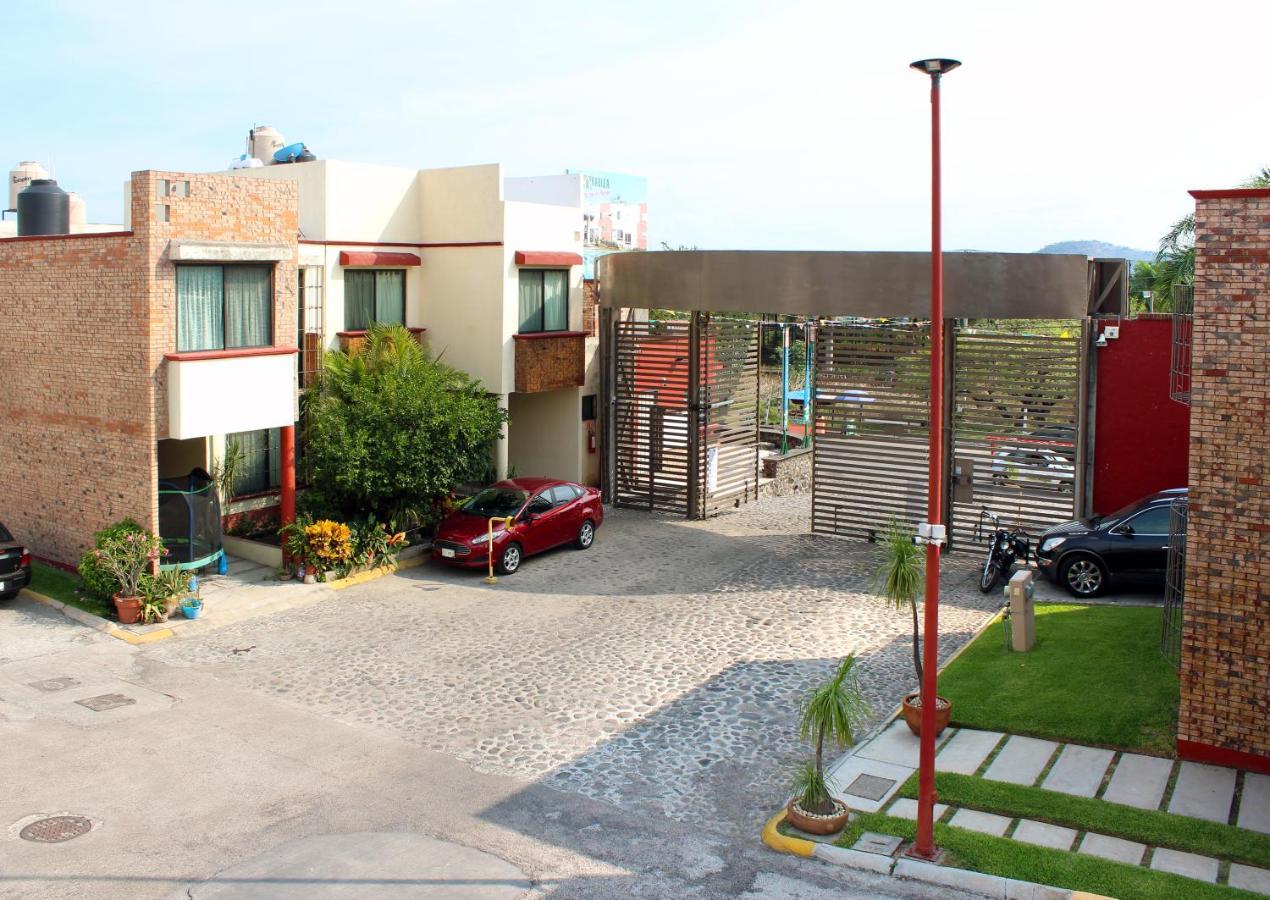 Preciosa Casa Palmera En Cuernavaca Con Alberca, Wifi, Tv Y Cocina Para Fin De Semana, Descanso, Vacaciones O Home Office Эмилиано-Сапата Экстерьер фото